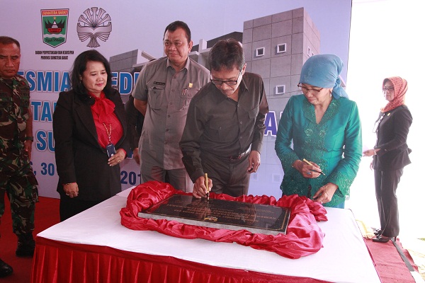 peresmianpustakasumbarOkt2014