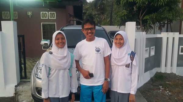 dengananakanakkesekolah